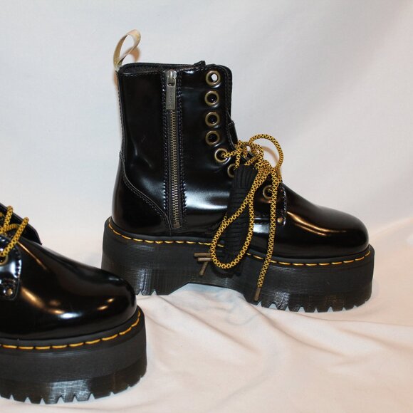 NIB DR MARTENS JADON MAX BLACK PLATFORM VEGAN LEATHER MOTO COMBAT BOOTS SZ 8 - Picture 5 of 8